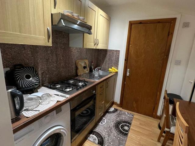 Croyland Road, Edmonton N9, 1 bed flat to rent, £1,450 pcm | PrimeLocation