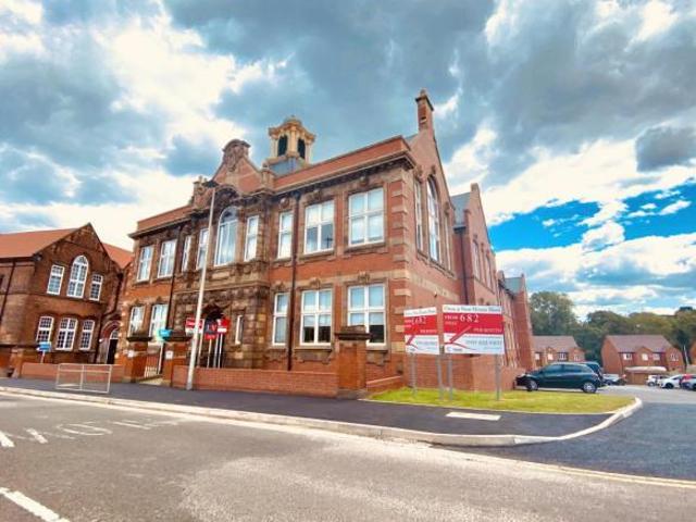 Crocketts Lane, Smethwick, B66 1 bed apartment to rent £950 pcm £219 pw
