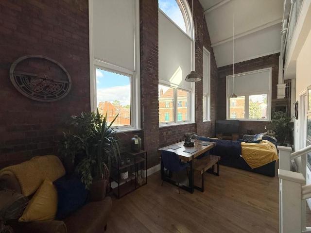 Crocketts Lane, Smethwick, Birmingham B66, 1 bed flat to rent, £900 pcm | PrimeLocation