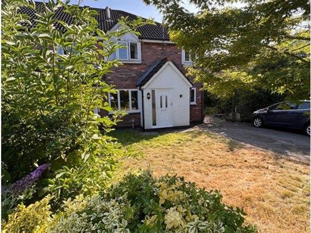 Croft, Warrington WA3, 2 bed flat to rent, £950 pcm | PrimeLocation