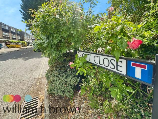Croft Close, Braintree CM7, 4 bed town house to rent, £1,950 pcm | PrimeLocation