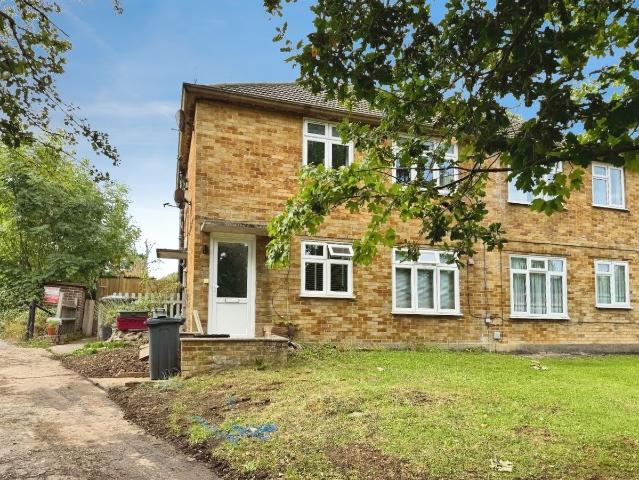 Croft Close, Chislehurst BR7, 2 bed maisonette to rent, £1,675 pcm | PrimeLocation