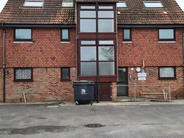 Croft Road, Christchurch BH23, 1 bed flat to rent, £875 pcm | PrimeLocation
