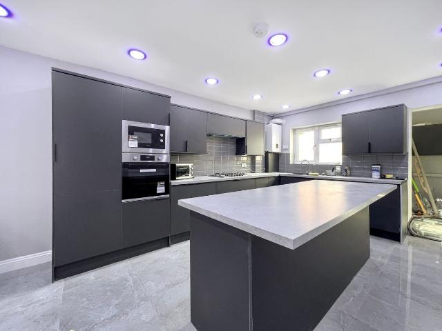 Croft Road, Leicester LE9, 3 bed property to rent, £1,400 pcm | PrimeLocation