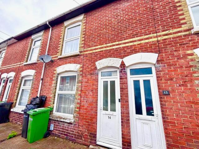 Croft Road, Stamshaw PO2, 2 bed terraced house to rent, £1,175 pcm | PrimeLocation
