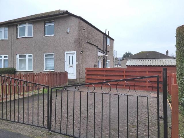 Crofton Avenue, Glasgow, G44 5JA, United Kingdom | 3 bed apartment for rent #137933195 | Rentberry