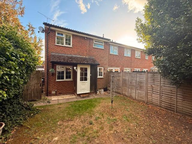 Crofton Close, Forest Park, Bracknell, Berkshire RG12, 1 bed end terrace house to rent, £1,250 pcm | PrimeLocation