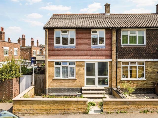 Crofton Park Road, Crofton Park SE4, 5 bed semi detached house to rent, £4,000 pcm | PrimeLocation