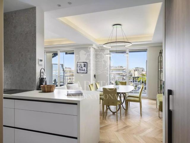 Croisette Palm Beach Superbe appartement 4pièces rénové vu. 100m² Cannes