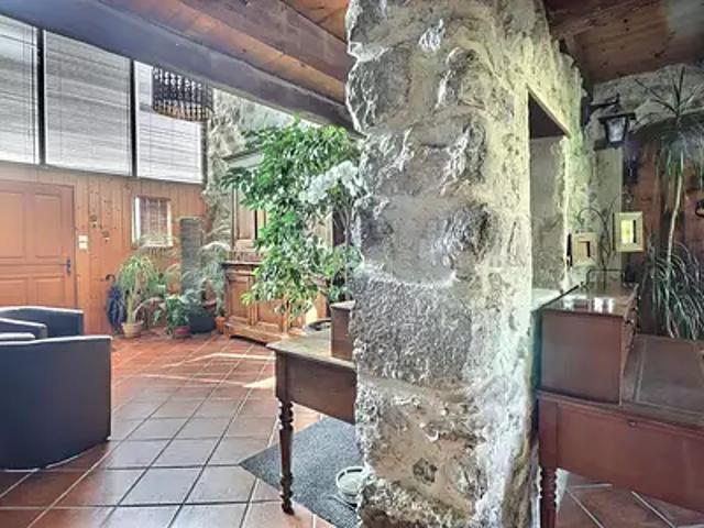 Crolles 38920 Achat / Vente maison 7 pièces t7 jardin cave