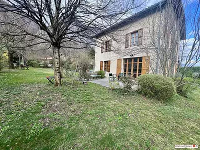 Crolles 38920 Achat / Vente maison 7 pièces t7 piscine terrasse