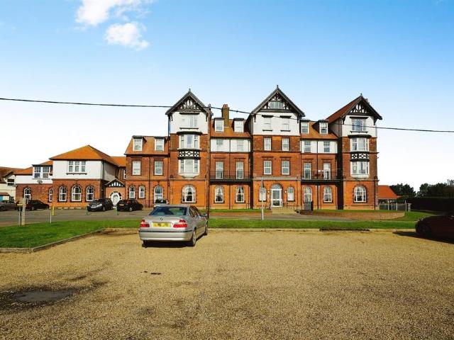 Cromer Road, Mundesley, NORWICH 1 bed apartment to rent £675 pcm £156 pw