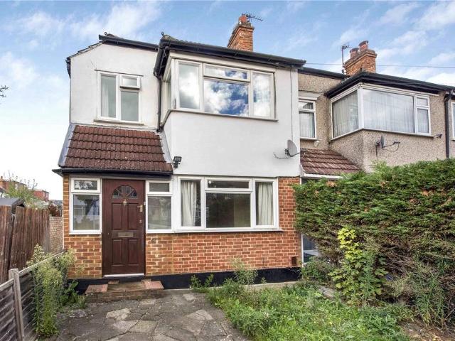 Cromwell Avenue, New Malden, KT3 3 bed end of terrace house to rent £2,350 pcm £542 pw