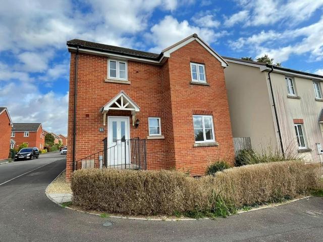Cromwell Close, Newtown, Berkeley GL13, 4 bed detached house to rent, £1,650 pcm | PrimeLocation