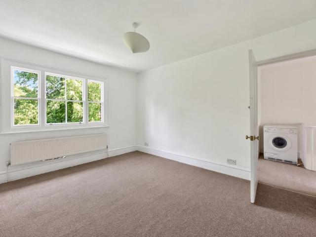 Cromwell Place, LONDON 4 bed apartment to rent £2,750 pcm £635 pw