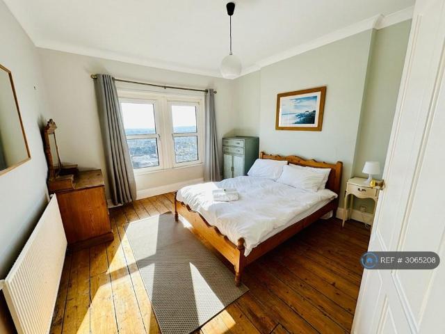 Cromwell Road, Bristol, BS6 4 bed maisonette to rent £2,950 pcm £681 pw
