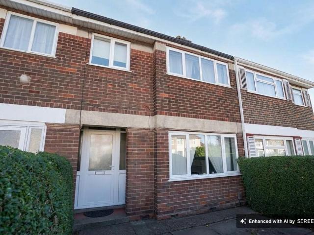 Cromwell Road, Grimsby, DN31 3 bed terraced house to rent £650 pcm £150 pw