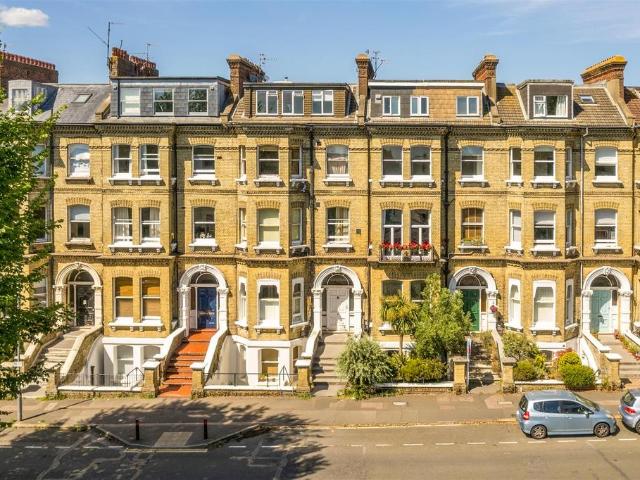 Cromwell Road Hove 1 bed apartment to rent £1,600 pcm £369 pw