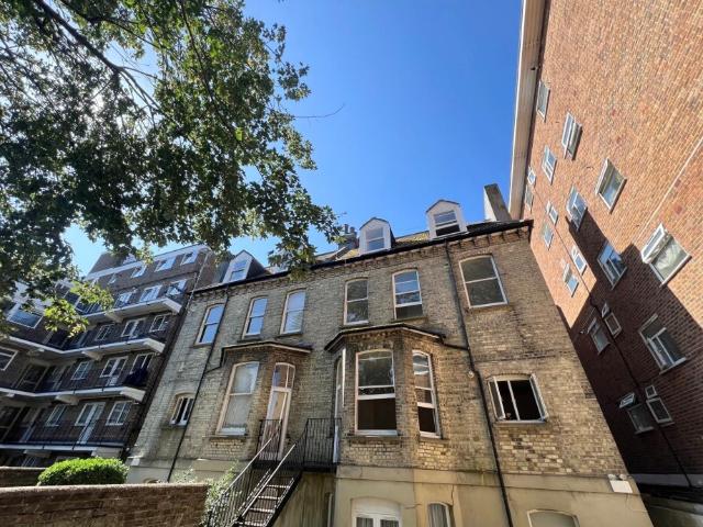 Cromwell Road, Hove BN3, 2 bed flat to rent, £2,250 pcm | PrimeLocation