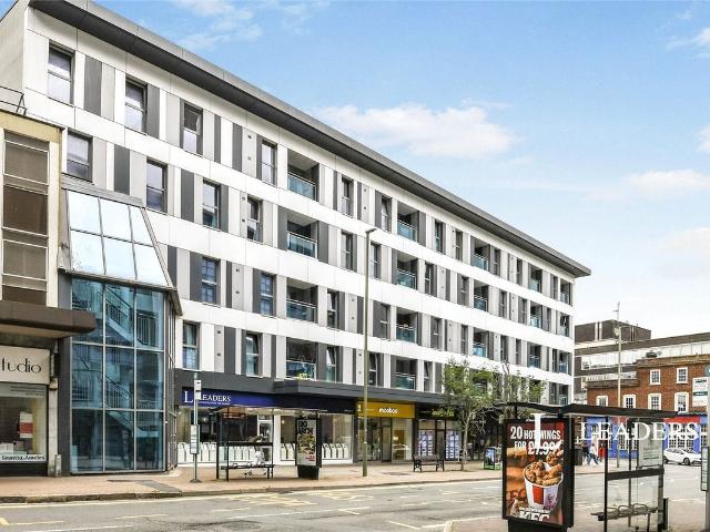 Cromwell Road, Redhill, Surrey RH1, 2 bed flat to rent, £1,650 pcm | PrimeLocation
