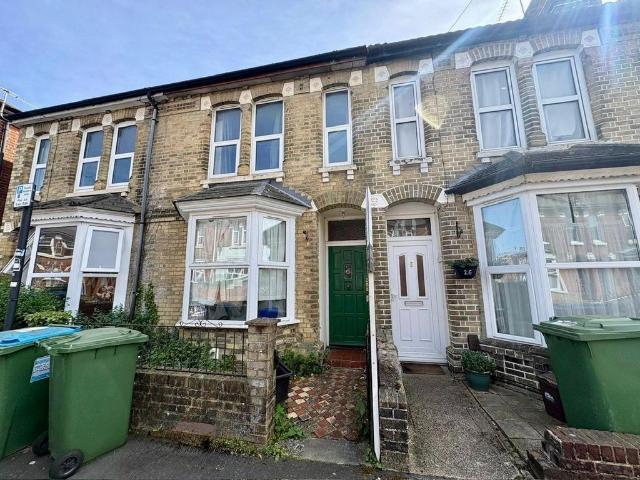 Cromwell Road, Southampton SO15 3 bed terraced house to rent £1,750 pcm £404 pw