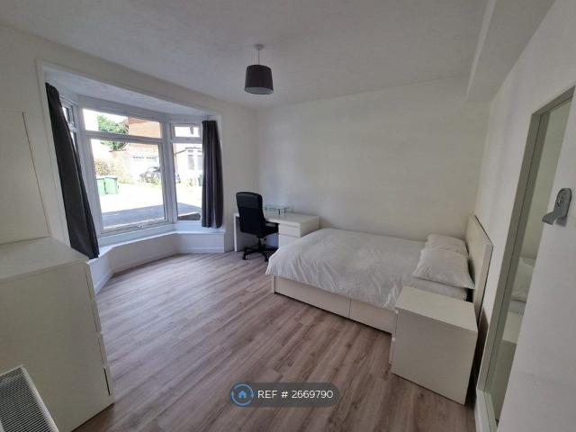 Cromwell Road, Southampton SO15, 6 bed semi detached house to rent, £3,240 pcm | PrimeLocation