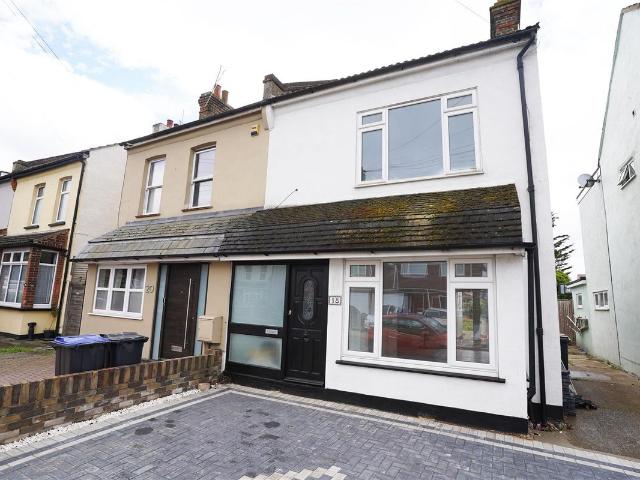 Cromwell Road, Southend On Sea SS2, 3 bed semi detached house to rent, £1,895 pcm | PrimeLocation