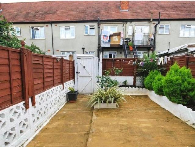 Cromwell Road, Wembley, Greater. 3 bed semi detached house to rent £2,250 pcm £519 pw