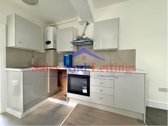 Cromwell Road, Wembley HA0 Studio to rent £1,499 pcm £346 pw