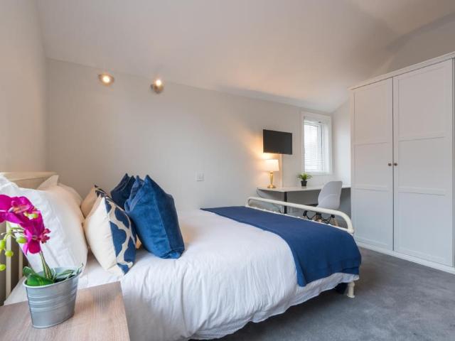 Cromwell Street, Nottingham NG7, 5 bed terraced house to rent, £797 pppm | PrimeLocation