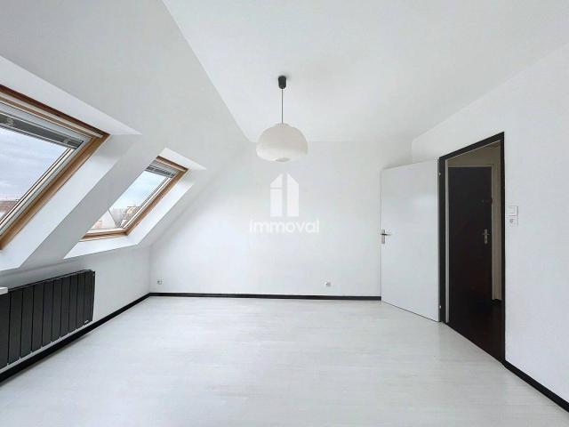 CRONENBOURG 2 PIECES 42.79M²