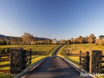 Croobyar Creek Estate A Lifestyle Legacy on 163 Pristine Acres