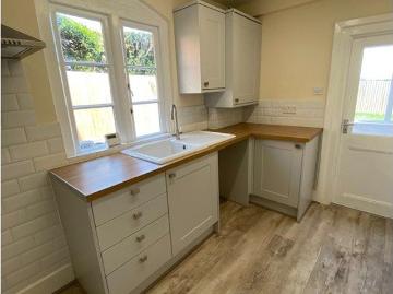 Crookbarrow Cottage, Whittington, Worcester WR5, 2 bed semi detached house to rent, £1,250 pcm | PrimeLocation
