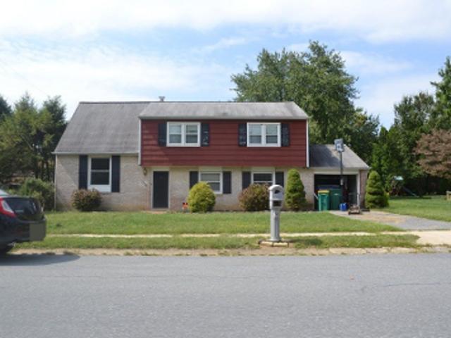 Crooked Oak Dr