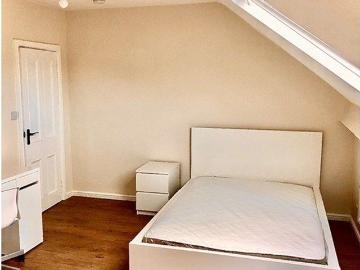 Crookesmoor Road, Sheffield S10, 2 bed maisonette to rent, £1,050 pcm | PrimeLocation