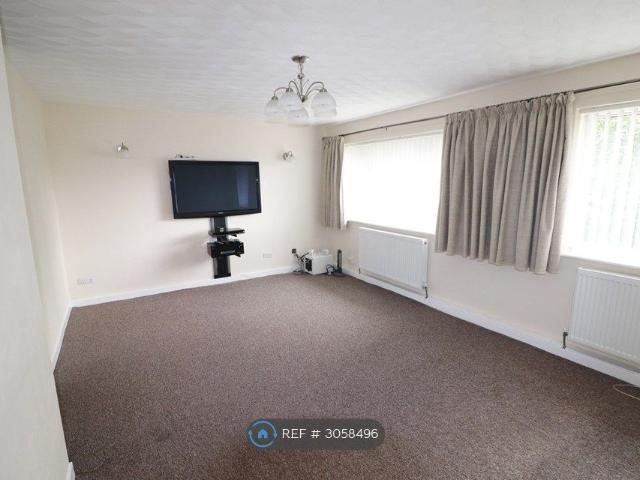 Crosby, Liverpool L23, 2 bed flat to rent, £900 pcm | PrimeLocation