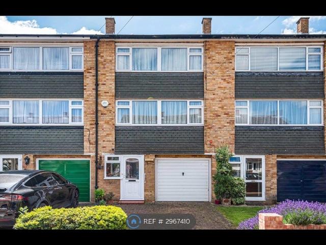 Crosier Road, Ickenham, Uxbridge UB10, 3 bed terraced house to rent, £2,200 pcm | PrimeLocation