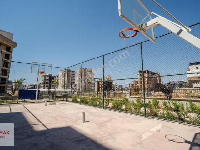 Cross Force Sitesi'nde Kiralık Ayrı Mutfaklı 2+1 Daire