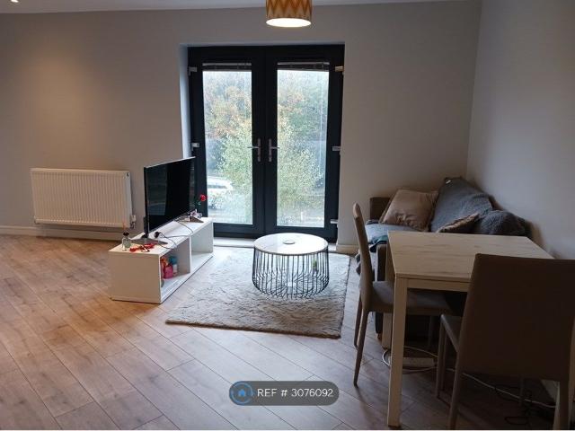 Cross Green Lane, Cross Green, Leeds LS9, 1 bed flat to rent, £860 pcm | PrimeLocation