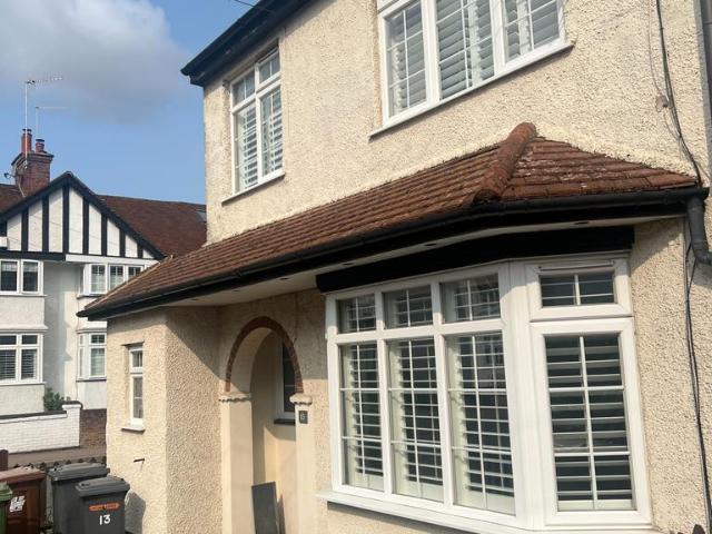 Cross Road, Oxhey, Watford, WD19 3 bed semi detached house to rent £2,400 pcm £554 pw