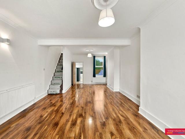 Cross Road, Enfield EN1, 3 bed terraced house to rent, £2,450 pcm | PrimeLocation