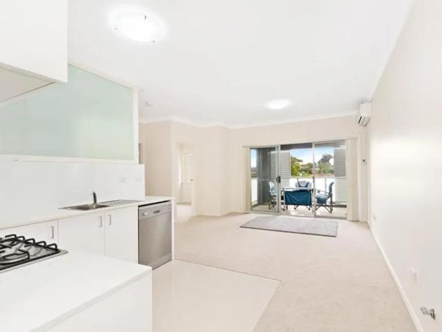Cross Street, Guildford, NSW 2161