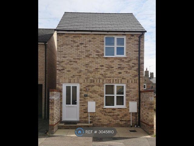 Cross Street, Huntingdon PE29, 2 bed detached house to rent, £1,200 pcm | PrimeLocation