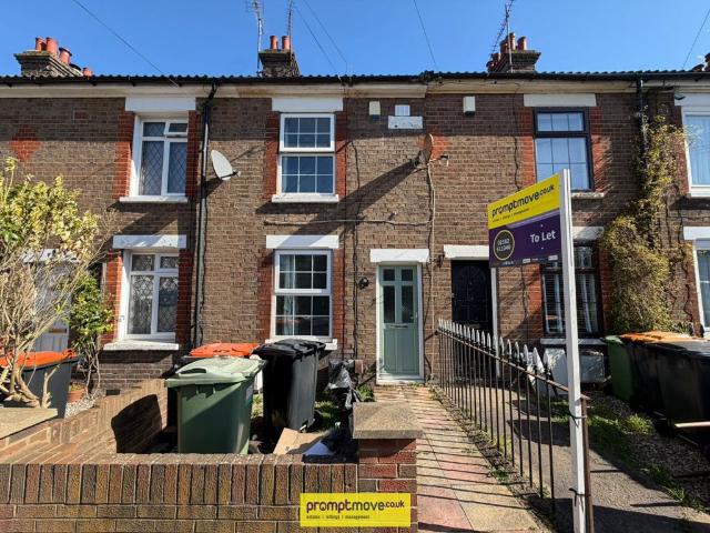 Cross Street North, Dunstable LU6, 2 bed property to rent, £1,350 pcm | PrimeLocation