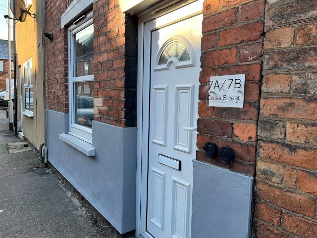 Cross Street, Newark NG24, 1 bed flat to rent, £650 pcm | PrimeLocation