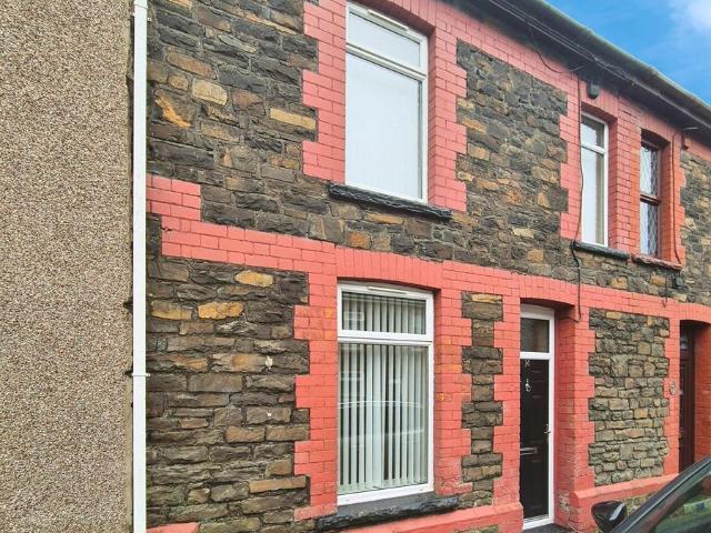 Cross Street, Neath SA11, 3 bed property to rent, £750 pcm | PrimeLocation