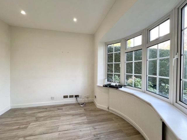 Crossacres, Woking 3 bedrooms Property for lettings Seymours