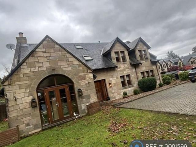 Crossbow Gardens, Glasgow, G72 4 bed semi detached house to rent £3,250 pcm £750 pw
