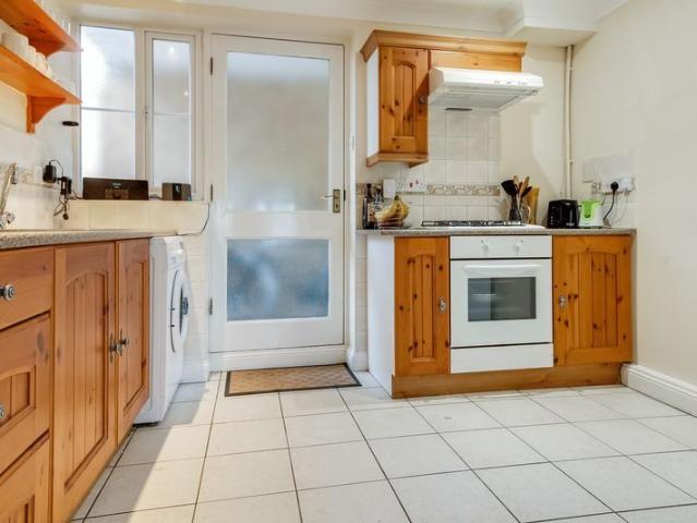 Crosshall Road, St. Neots PE19, 3 bed terraced house to rent, £1,250 pcm | PrimeLocation