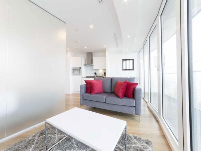 Crossharbour Plaza, London E14 Studio to rent £2,100 pcm £485 pw